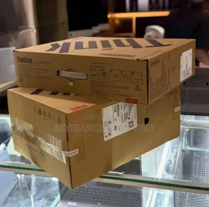 New Lenovo ThinkCentre Neo 50T 8GB Intel Core i7 SSD 256GB