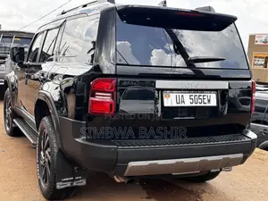 Toyota Land Cruiser Prado 2.7 2024 Black