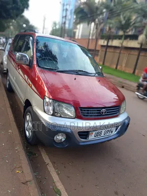 Toyota Noah 2001 Maroon