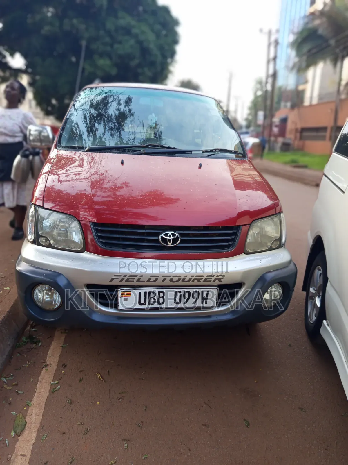 Toyota Noah 2001 Maroon