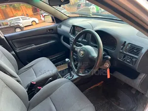 Toyota Succeed 2008 Silver