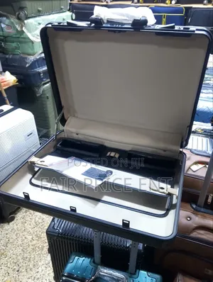 President Briefcase. Large. ( Black)