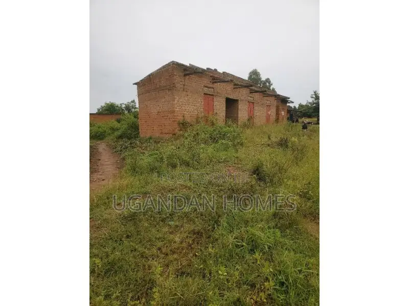 4bdrm House in Arua for sale