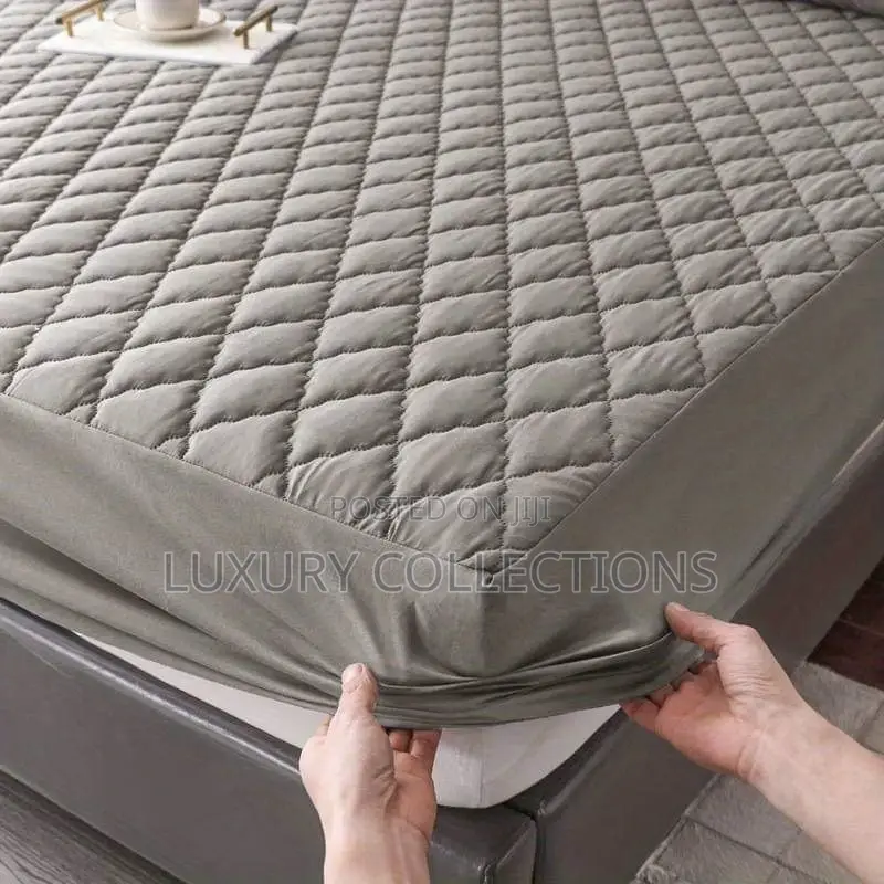 Waterproof Mattress Protector