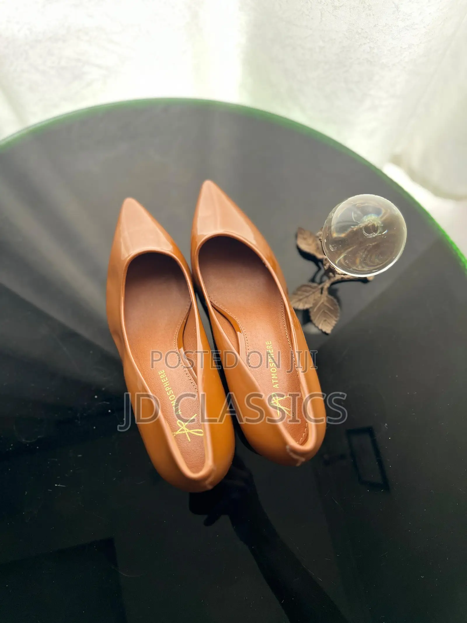 Brown Pointed Toe Kitten Heel Court Shoe - Size 39 - Office Pump