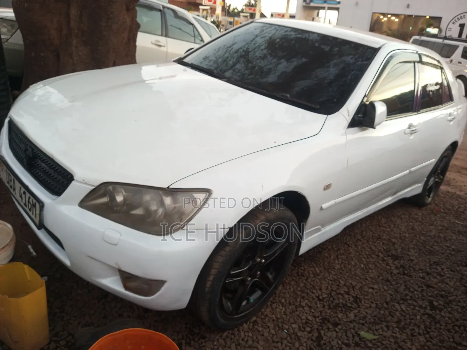 Toyota Alphard 2004 White