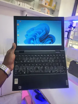 Laptop Lenovo 4GB AMD SSD 60GB