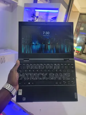 Laptop Lenovo 4GB AMD SSD 60GB