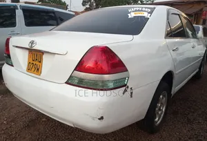 Toyota Mark II 2002 White
