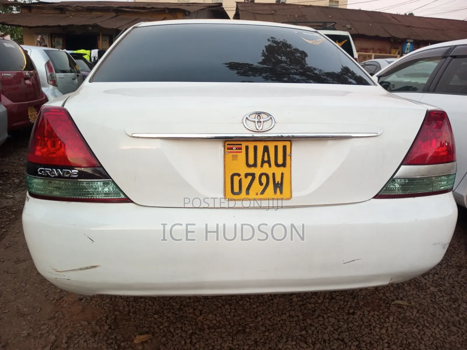 Toyota Mark II 2002 White