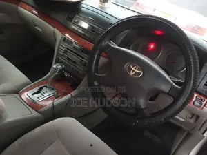Toyota Mark II 2002 White