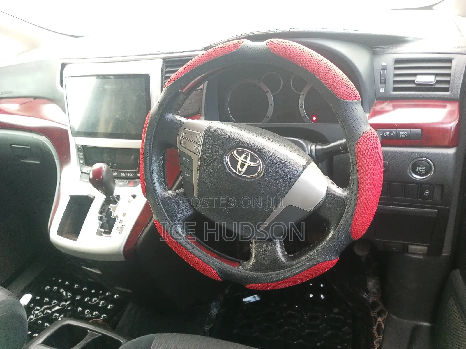 Toyota Alphard 2013 Silver