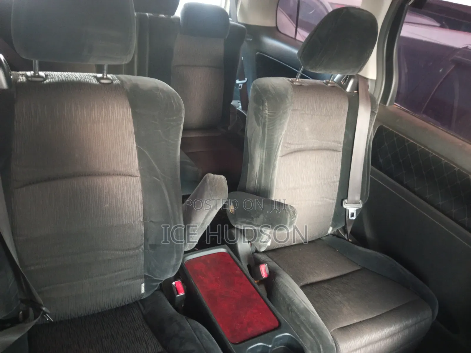Toyota Alphard 2013 Silver