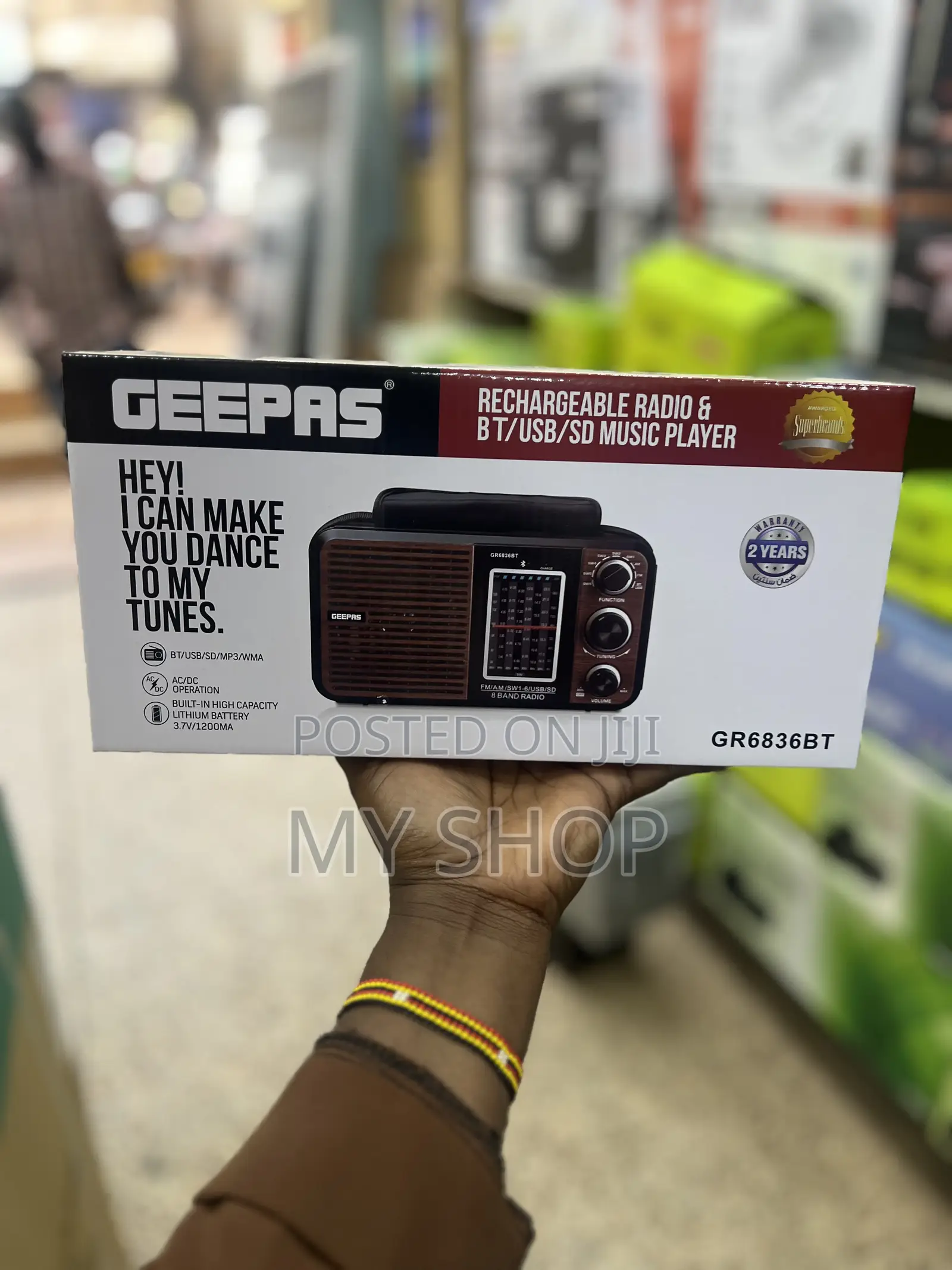 Geepas Rechargeable Radio &BT, USB, SD Music Player