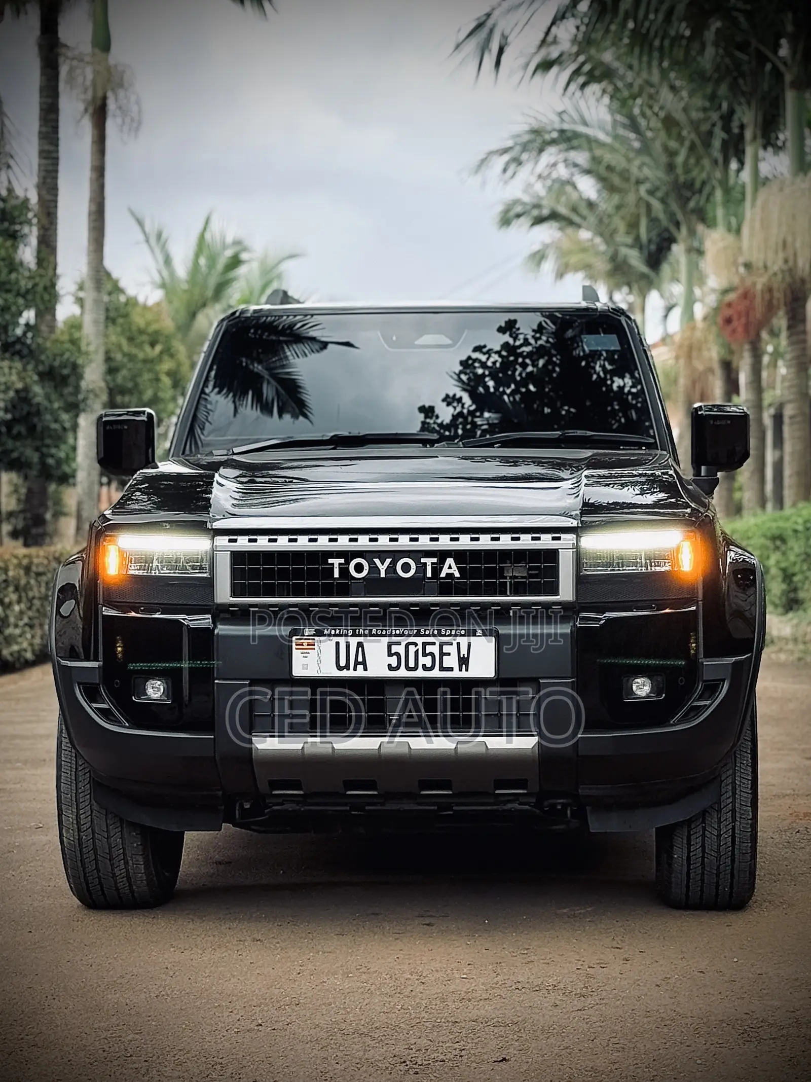 Toyota Land Cruiser 2025 Black