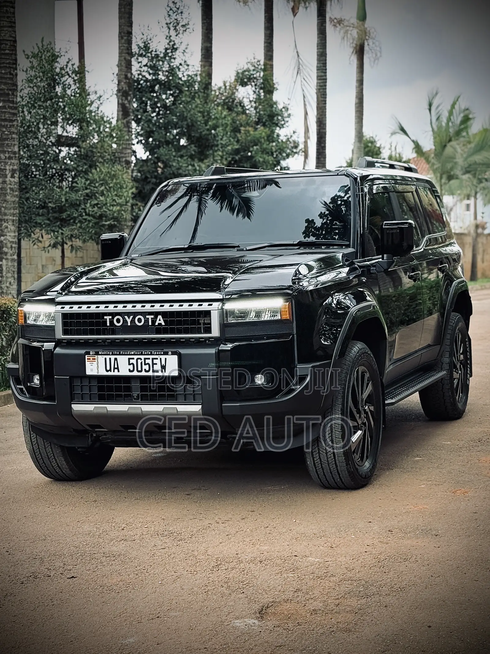 Toyota Land Cruiser 2025 Black