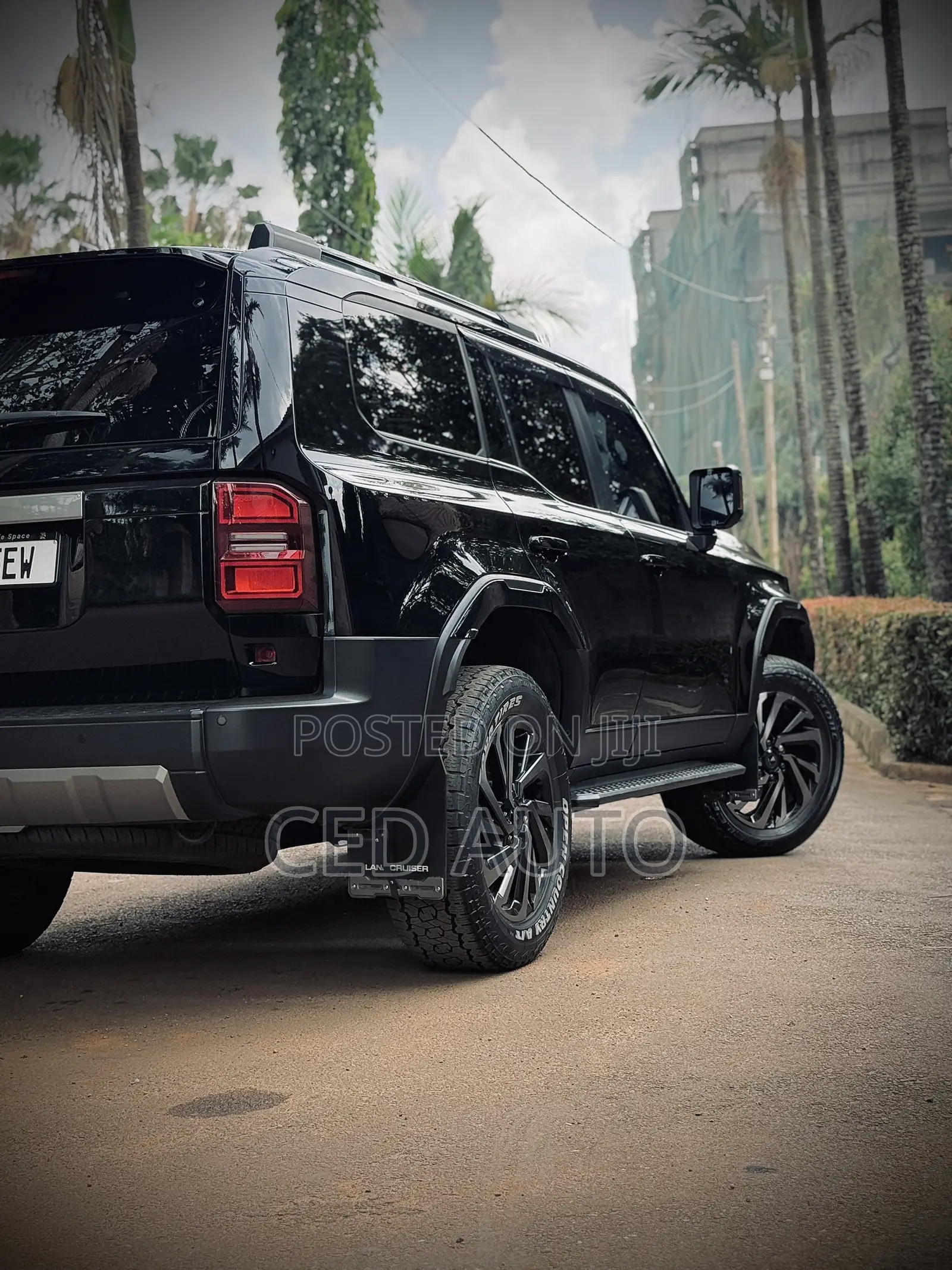Toyota Land Cruiser 2025 Black