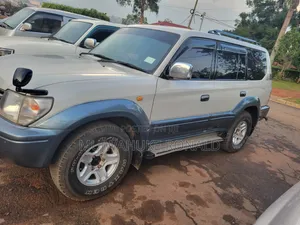 Toyota Land Cruiser Prado 1996 Gray