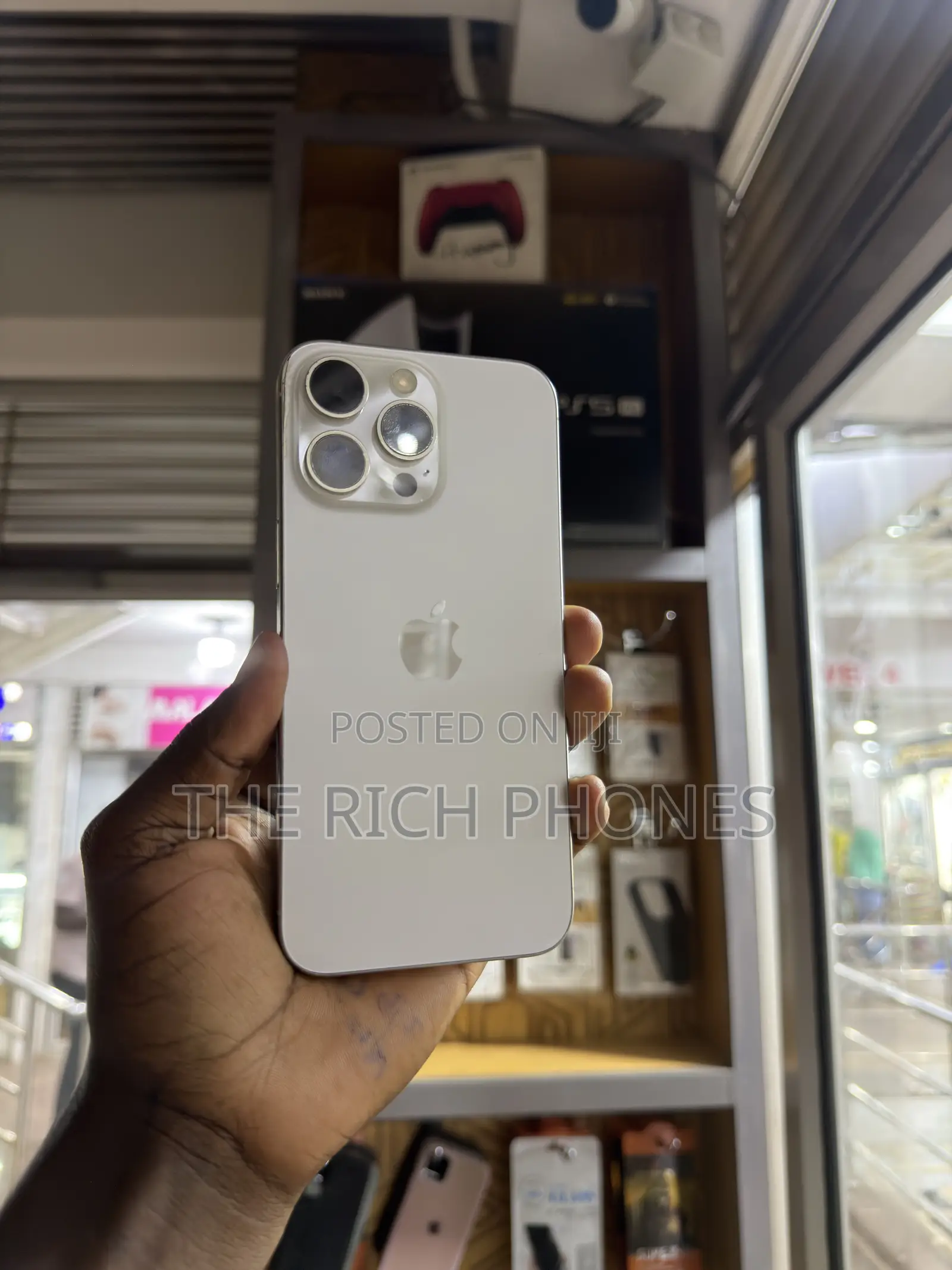 Apple iPhone 15 Pro Max 256 GB White