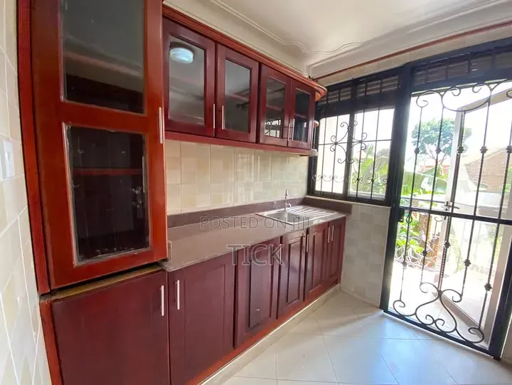 3bdrm Apartment in Ntinda, Nakawa for rent
