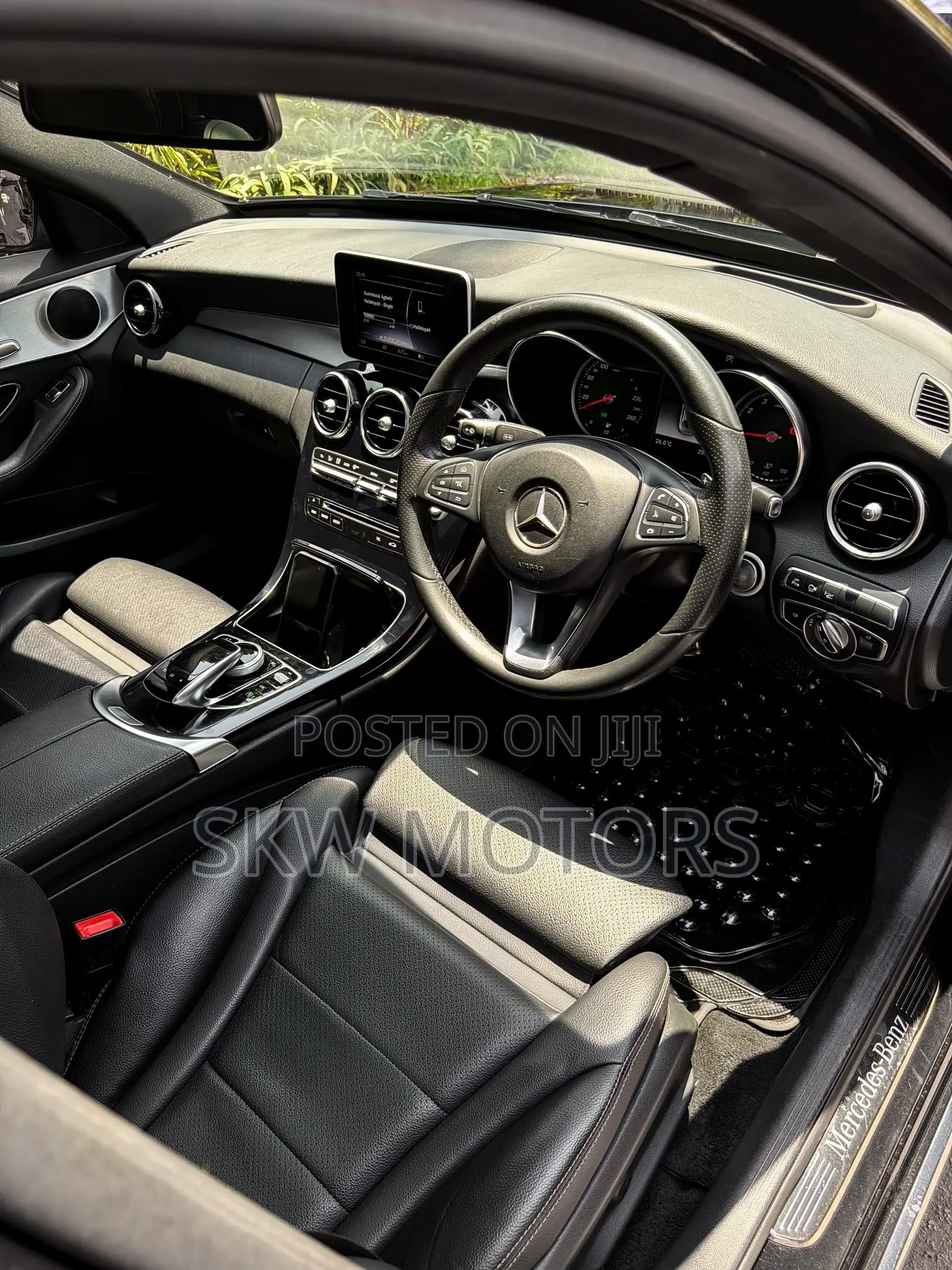 Mercedes-Benz C200 2017 White