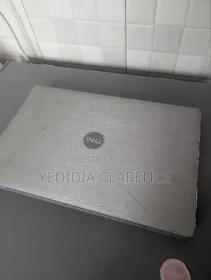 Laptop Dell Latitude 5520 16GB Intel Core i5 SSD 250GB