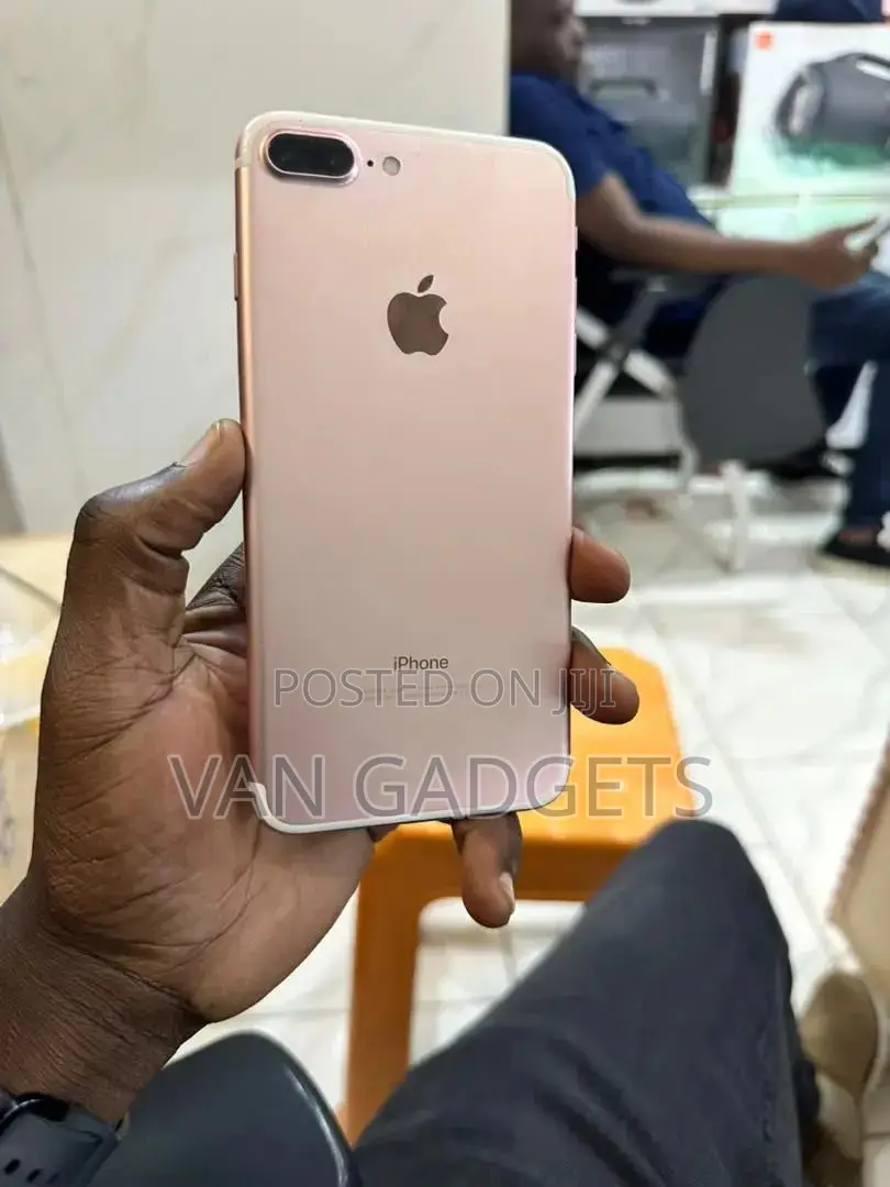 Apple iPhone 7 Plus 128 GB Gold