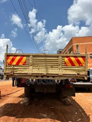 TRUCK AND CRANE: Palfinger15500 (6,5 T) on a Ural 4320Truck 6х6 (12 T)