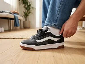 Vans Hylane Sneakers Black/White
