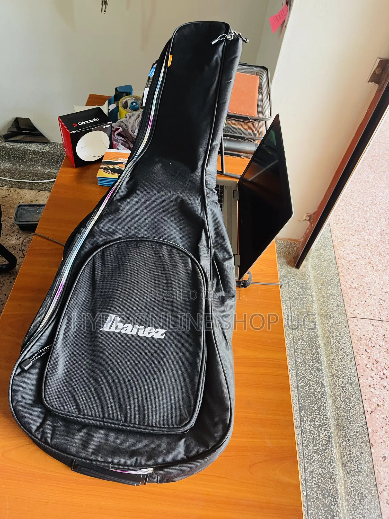 Brandnew Solo Guitar Bags