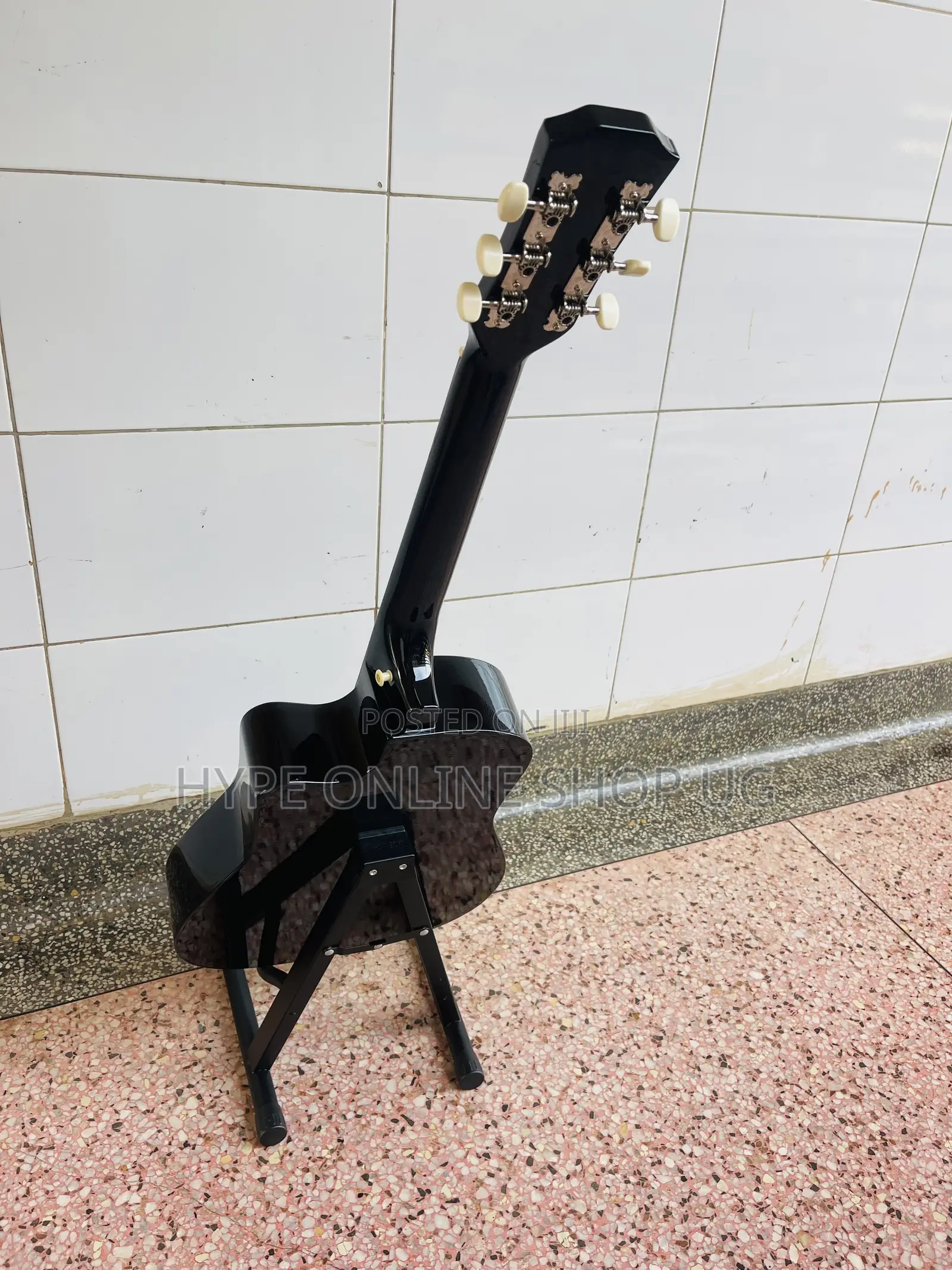 Brandnew Dream Maker Black Color Guitar