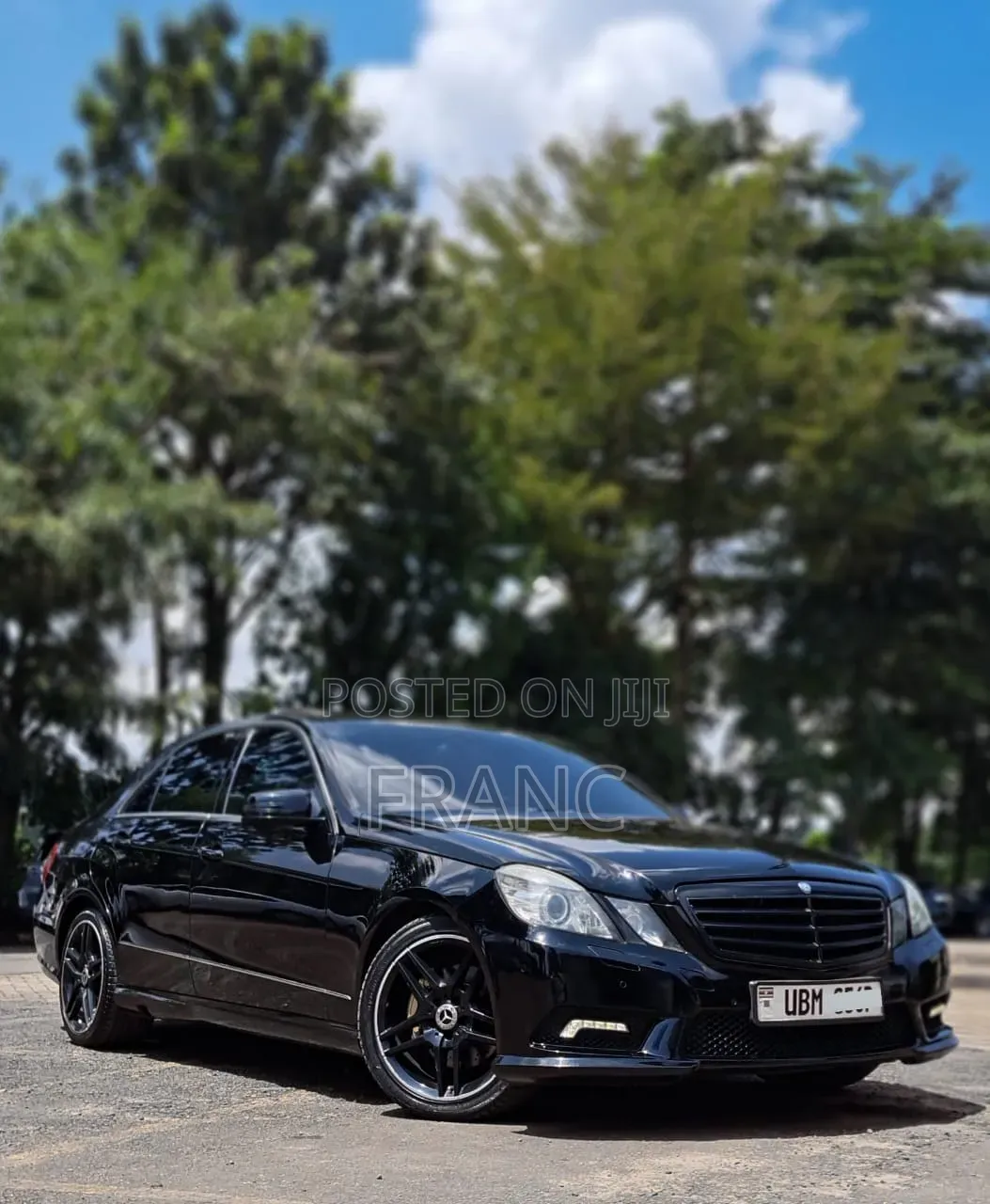 Mercedes-Benz E300 2009 Black