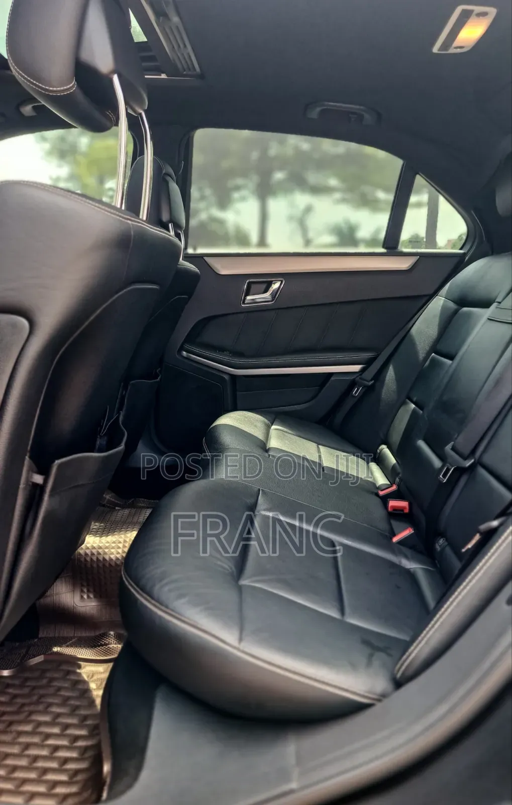 Mercedes-Benz E300 2009 Black
