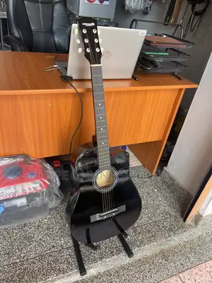 Dream-Maker Acoustic 6strings Guitar