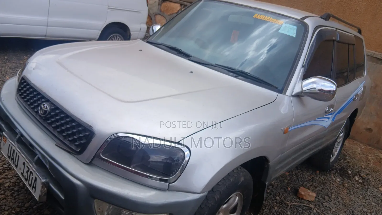 Toyota RAV4 Automatic 2000 Silver