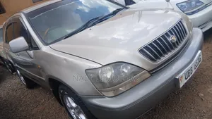 Toyota Harrier 2.2 16V 2001 Silver