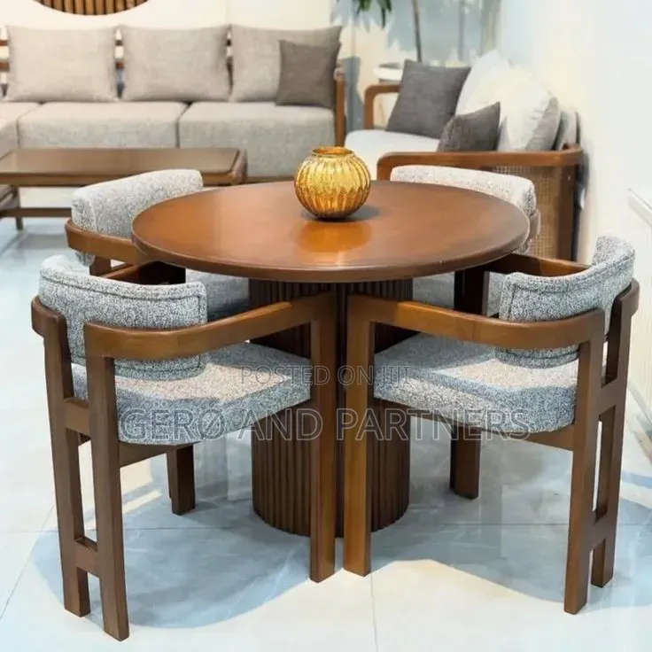 Curvy Dining Table (4 Seater)