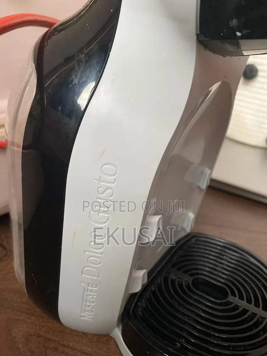 Nescafe Dolce Gusto Coffee Machine