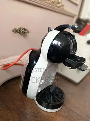 Nescafe Dolce Gusto Coffee Machine
