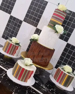 Introduction Cakes