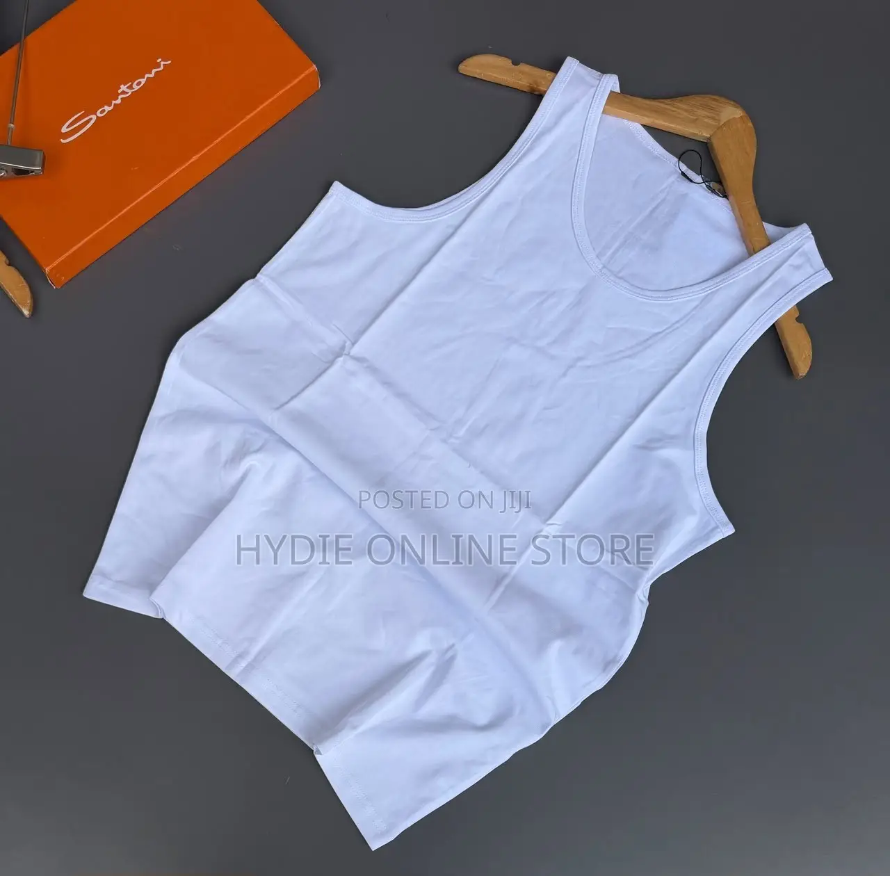 Classic Simple Vests – Comfortable, Stylish & Versatile