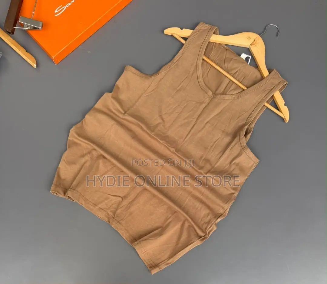 Classic Simple Vests – Comfortable, Stylish & Versatile