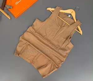 Classic Simple Vests – Comfortable, Stylish & Versatile