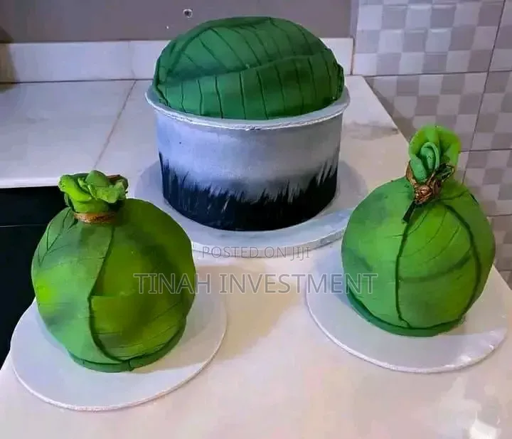 Cakes With Give Away