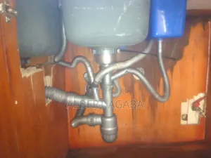 Leaking Sinks,Toilets,water Heaters and Showers
