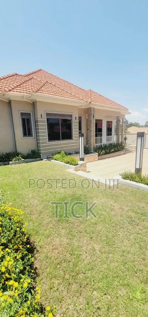 4bdrm House in Kira, Nakawa for sale