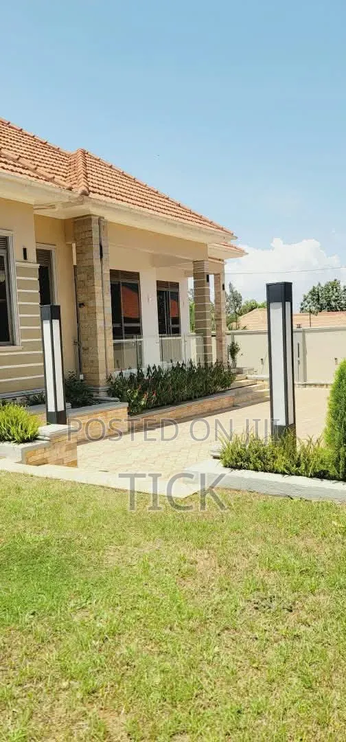 4bdrm House in Kira, Nakawa for sale