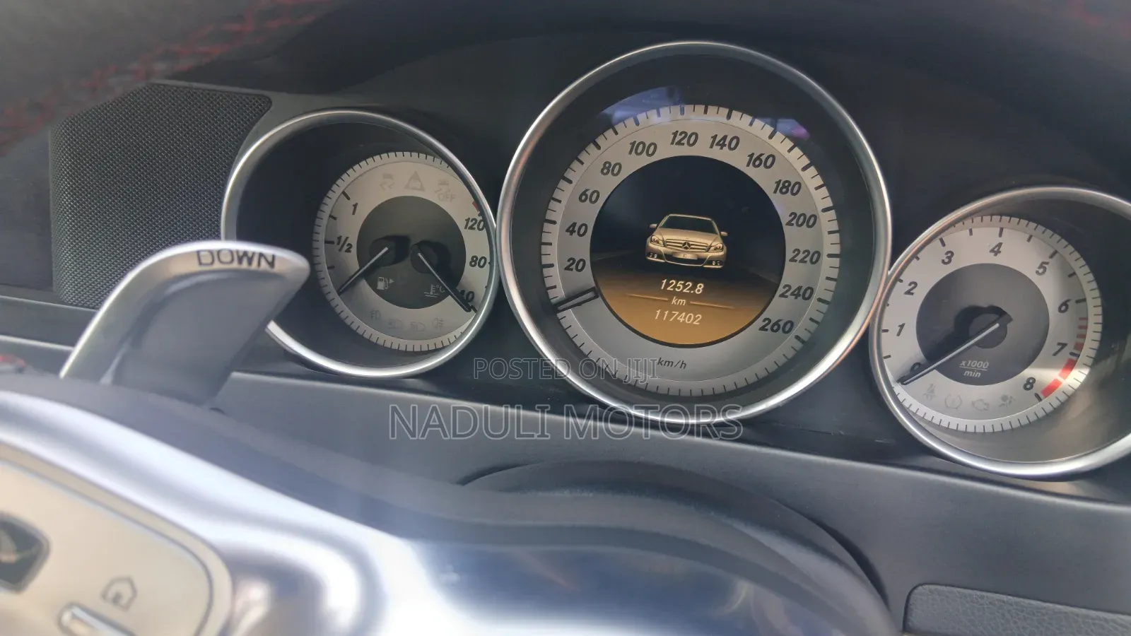 Mercedes-Benz C200 2011 Black