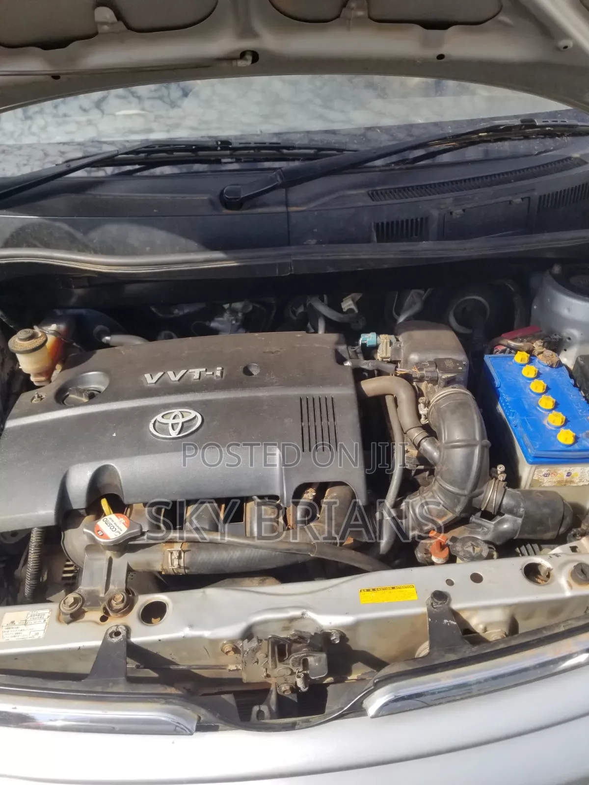 Toyota Sienta 1.5 AWD 2007 Silver