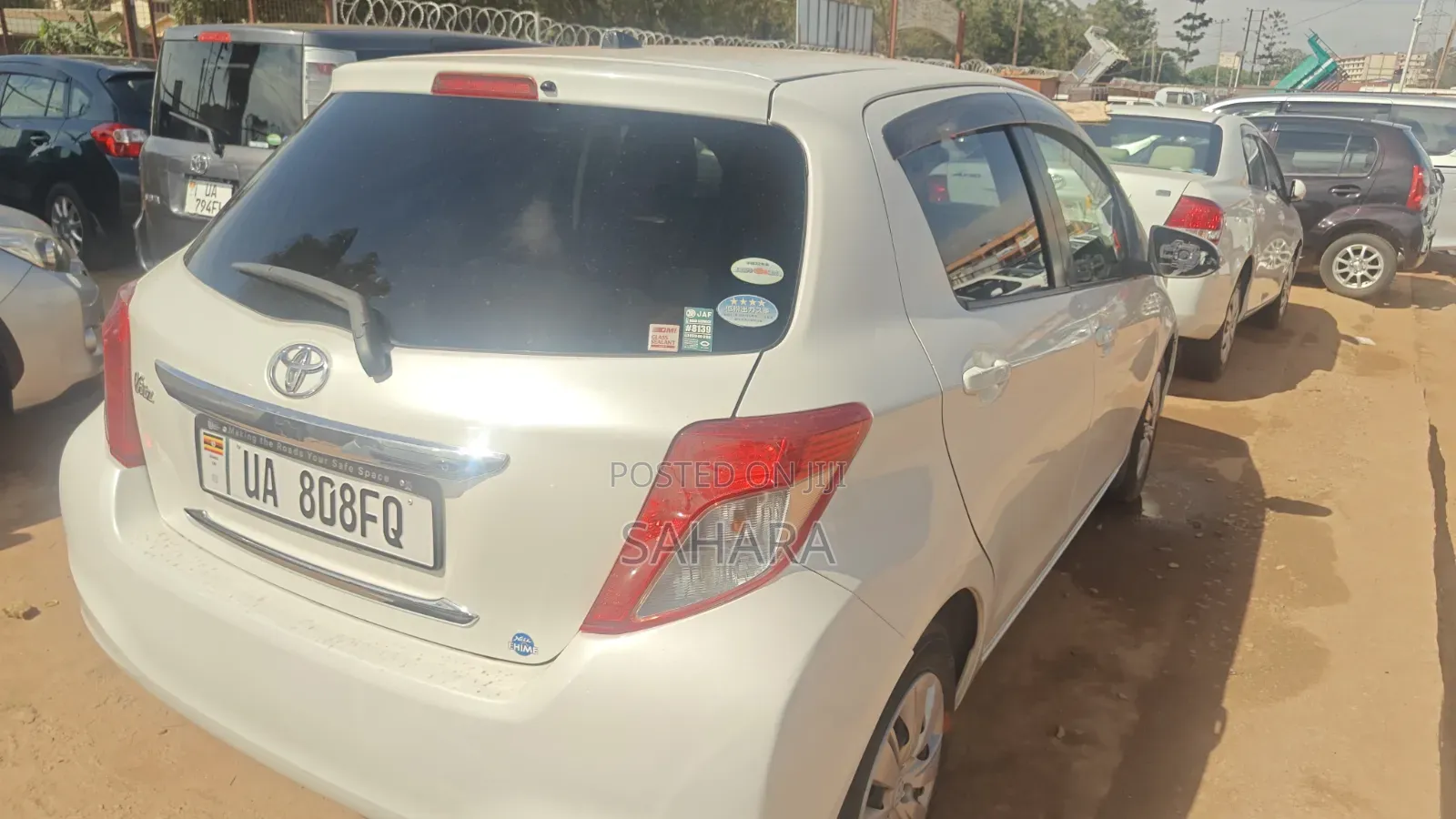 Toyota Vitz 2011 White
